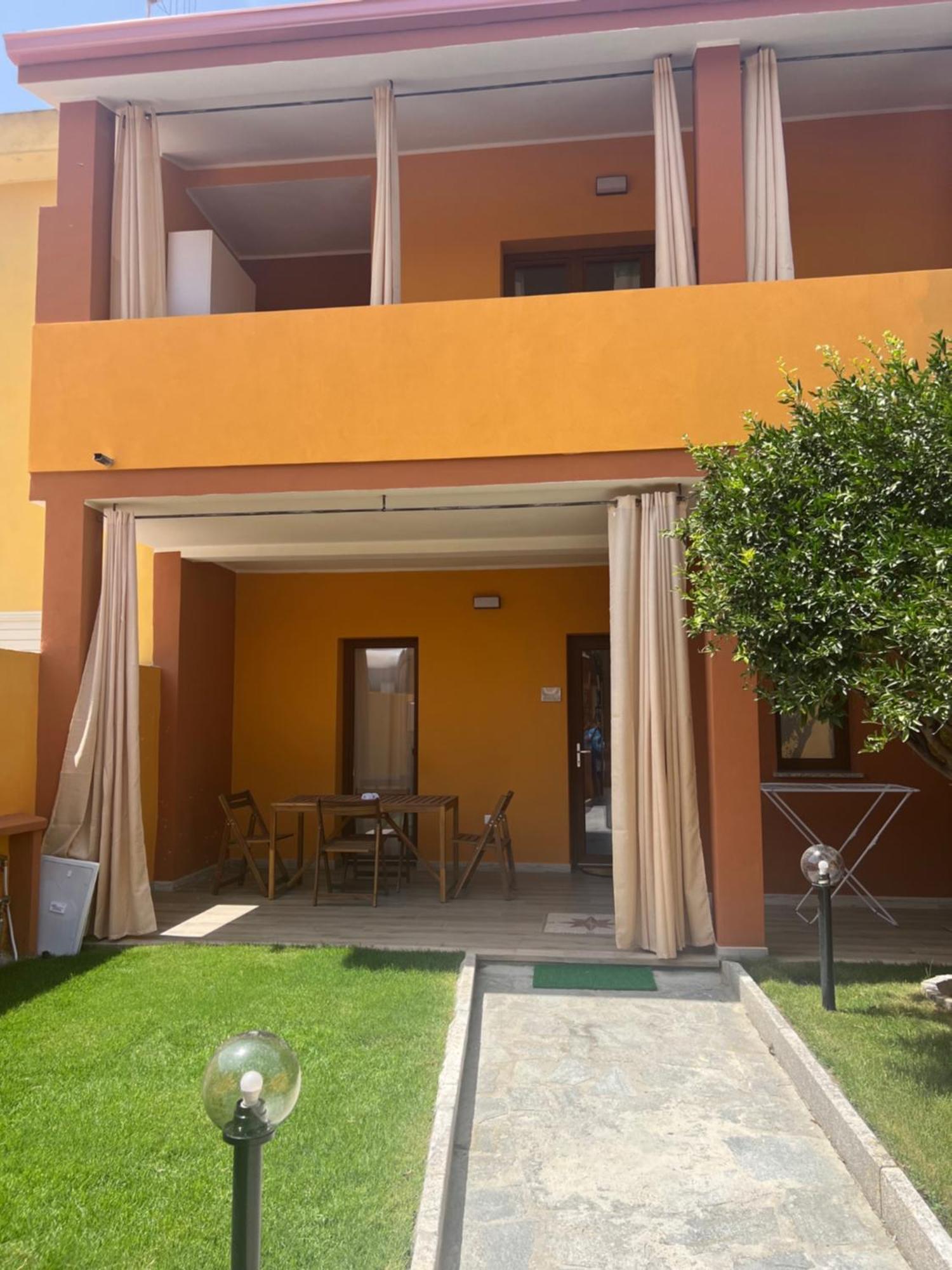 Casa Fanni- Rooms วิลลัสซีมีอุส ภายนอก รูปภาพ